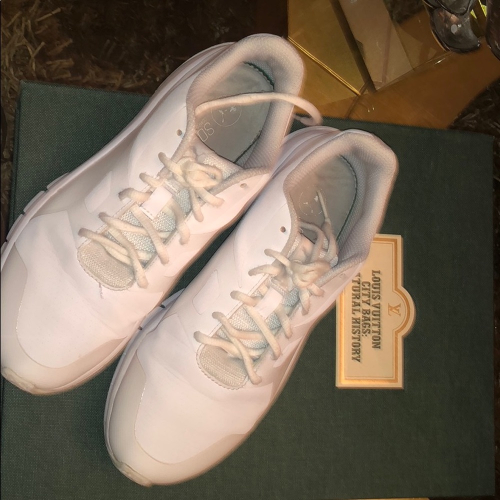Puma shoes white us 6 used